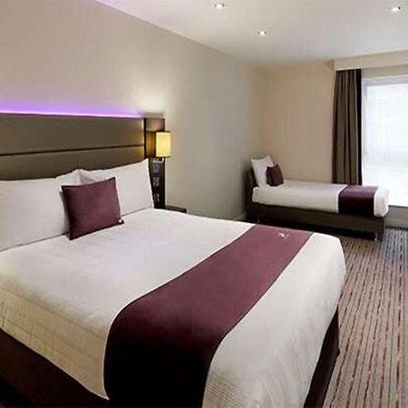 Premier Inn Premier Inn Saffron Walden Exterior foto
